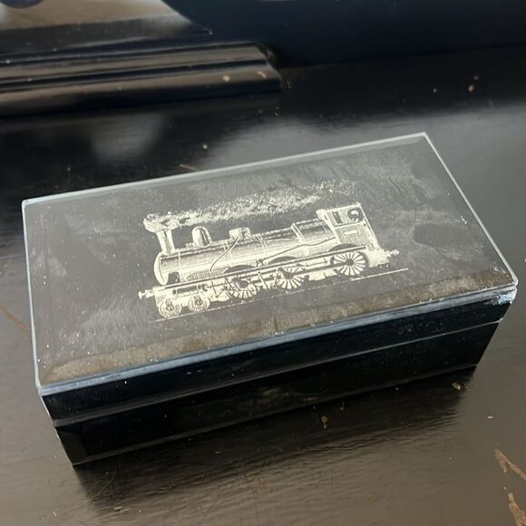 Set of 4 Trinket Boxes - Picture 8 of 12